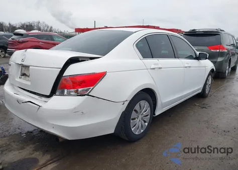 2010 Honda Accord 2.4 Lx z USA, uszkodzony, nr VIN 1HGCP2F39AA077260